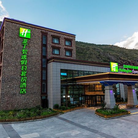 Holiday Inn Express Daocheng Yading, An Ihg Hotel Exteriér fotografie